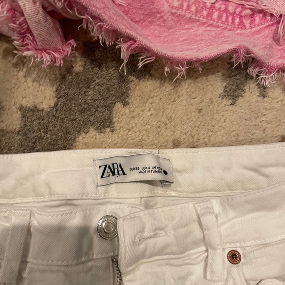 Zara Jeans - Picture 1 of 2